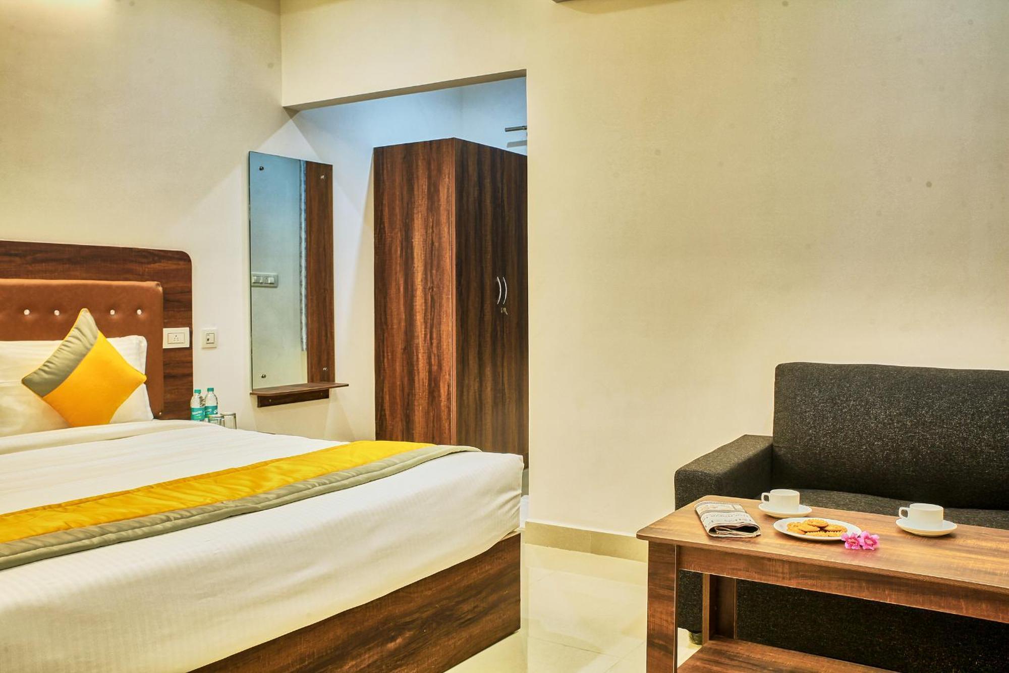 Visa Inn Hotel 4Kms From Airport L Free Airport Pickup & Drop 24X7 Devanahalli Ngoại thất bức ảnh