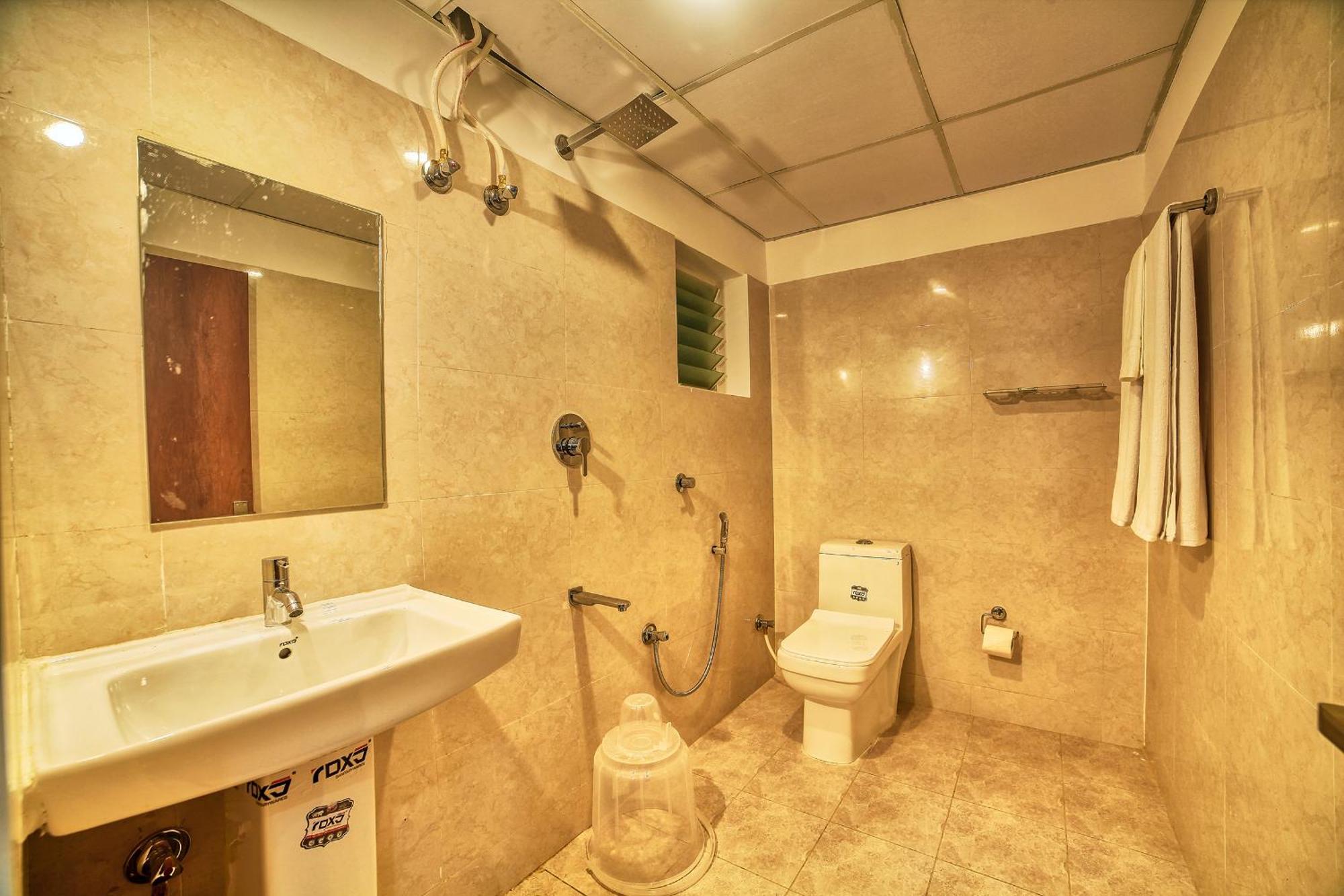 Visa Inn Hotel 4Kms From Airport L Free Airport Pickup & Drop 24X7 Devanahalli Ngoại thất bức ảnh